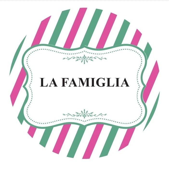 Logo de La Famiglia Reposteria y Cotillon